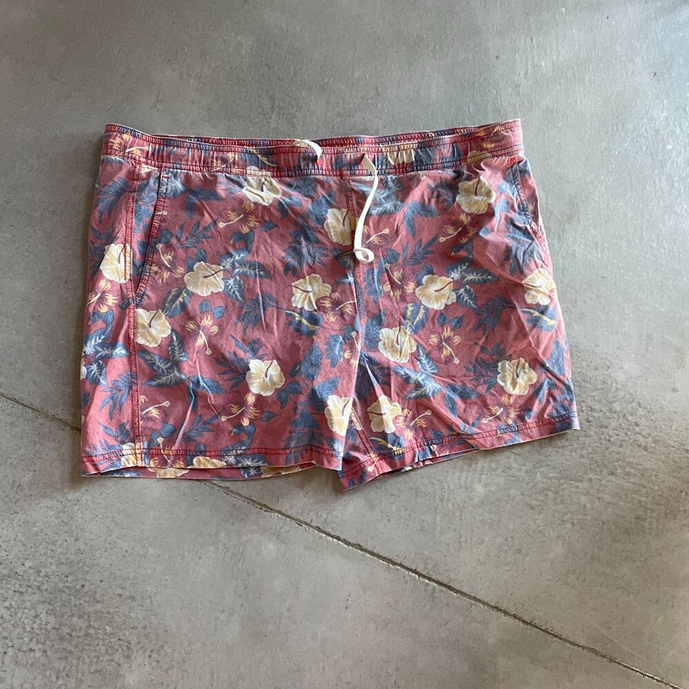 Fair harbor mens red swimming suit- XL mens swimming suit- Swim suit under 20